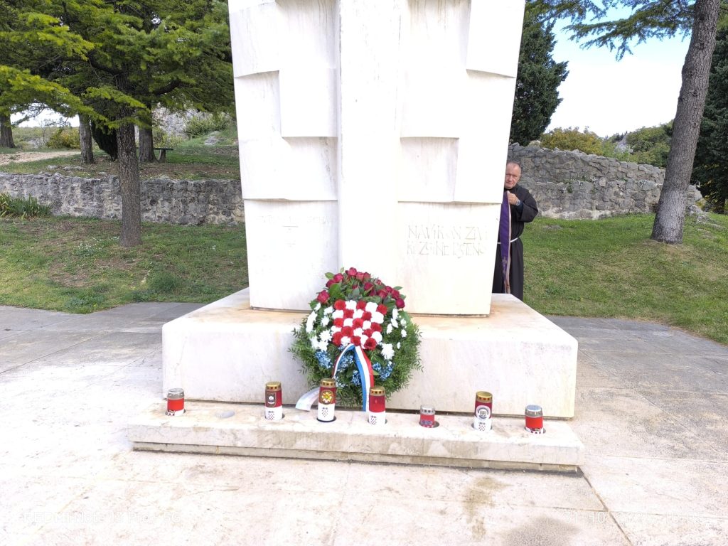 WhatsApp Image 2025-10-31 at 16.29.41